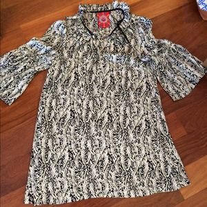 Patterned long sleeve mini dress