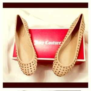 Juicy couture beautiful never worn flats
