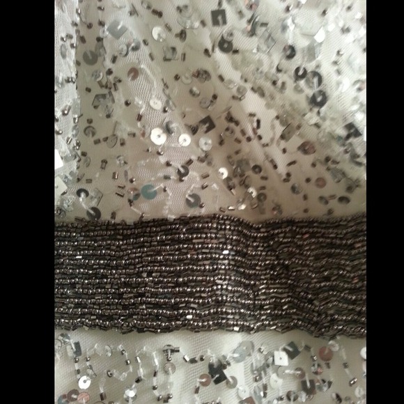 Evening gown! - Picture 4 of 4