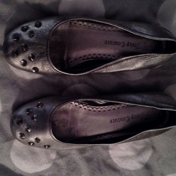 🌟sold🌟 Juicy Couture Metallic Skull Flats