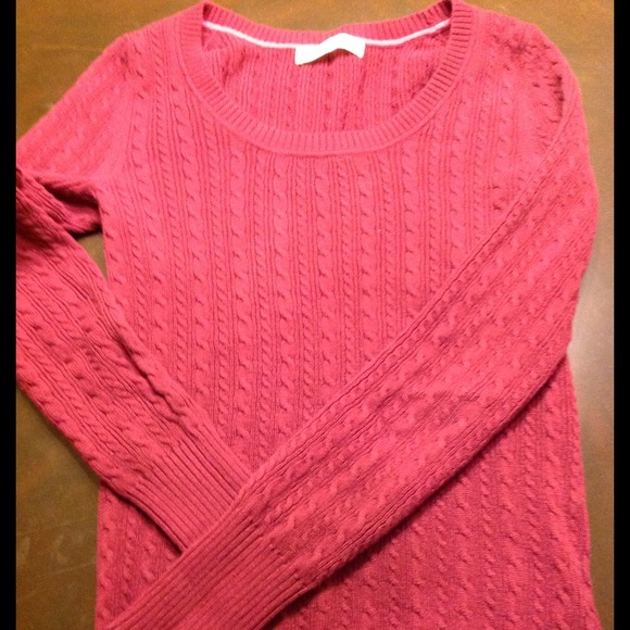 Old navy sweater