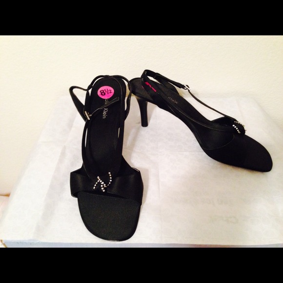 Calvin Klein black dress heels size 8.5. New