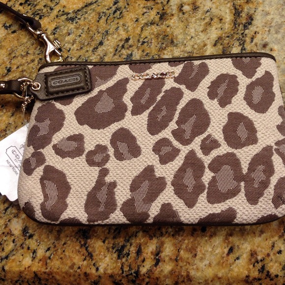 Coach Accessories - COACH - Aurhentic -  cell phone case. NWT