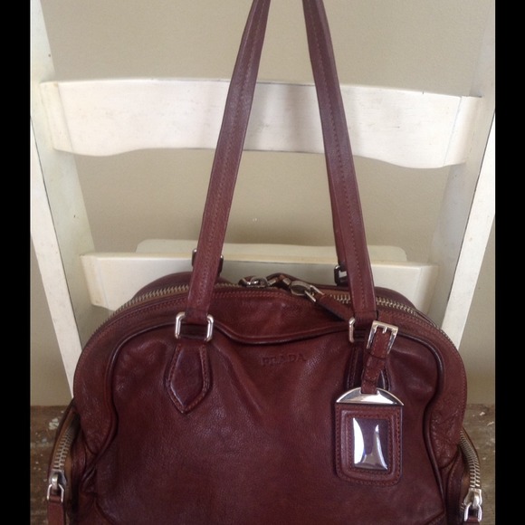 Prada washed leather bauletto bowler handbag - Picture 4 of 4