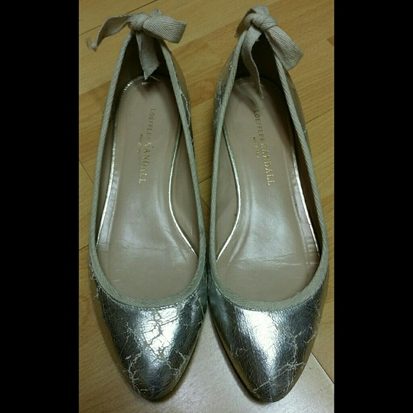 Loeffler Randall Silver Crackle Flats Size 7