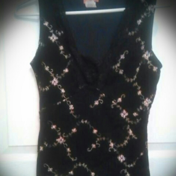 Black Top with flowers.(Used)