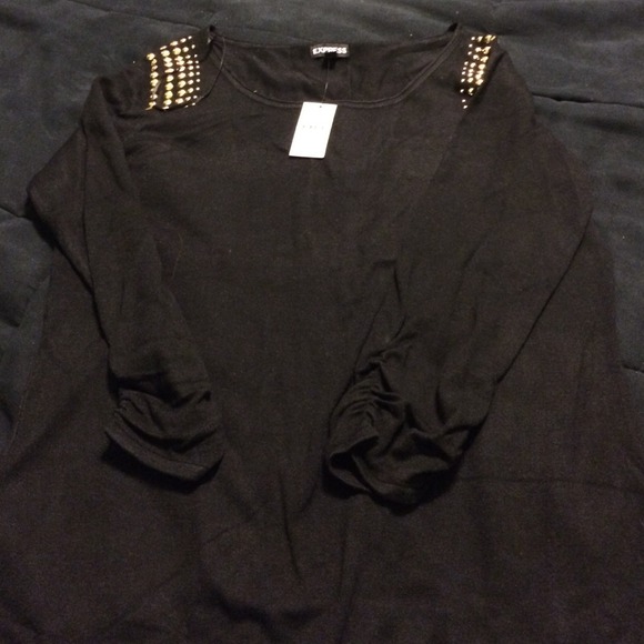 Black express top
