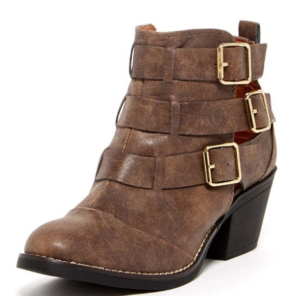 Report Aydin Booties size 8 new in box