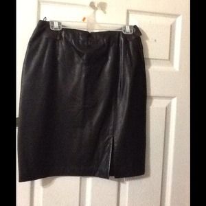 Leather skirt
