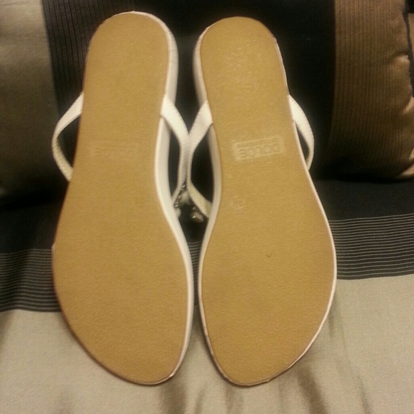 Wedding comfort! SOLD IN BUNDLE - Picture 2 of 2