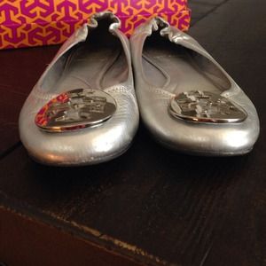 Tory burch details