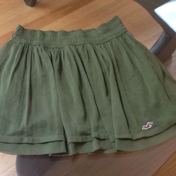 Hollister skirt