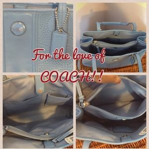 SOLD!! Gorgeous Authentic Coach handbag.
