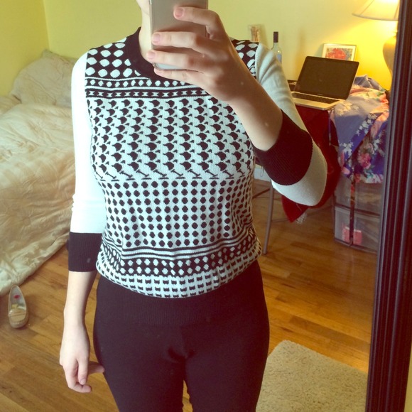 Merona black and white sweater