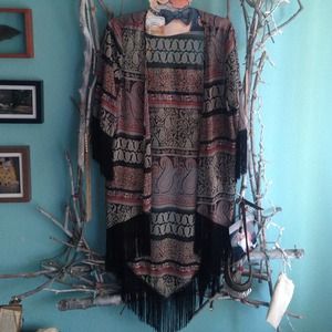 Fringe paisley kimono
