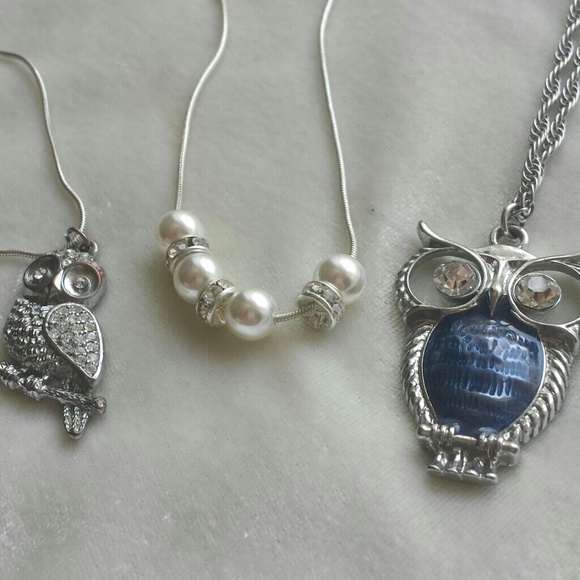 *SOLD*💲Silver jewelry $3 each - Picture 3 of 3