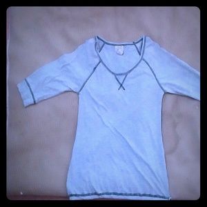 Grey stitched top