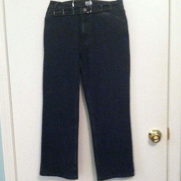 Dark, Rinse-washed denim cropped pants