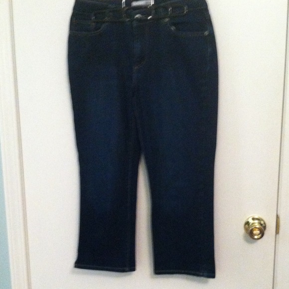 Rinse-washed denim cropped pants