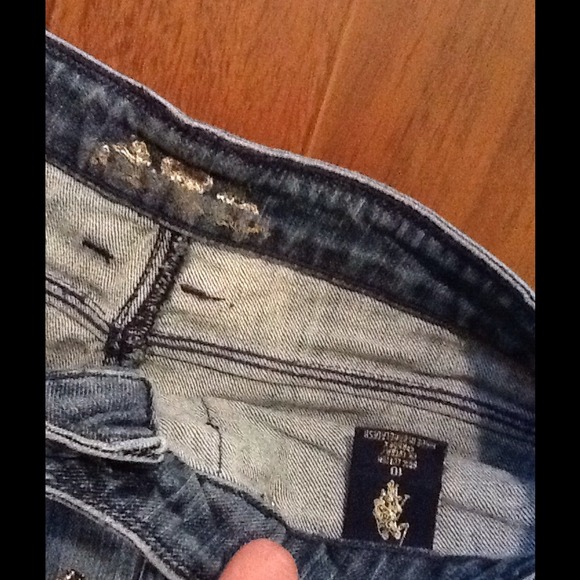 🎀Cute denim shorts🎀 - Picture 3 of 3