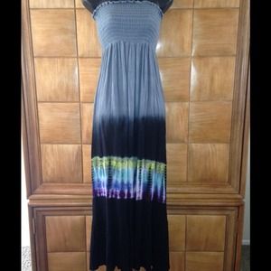 Steve Madden maxi dress.😍