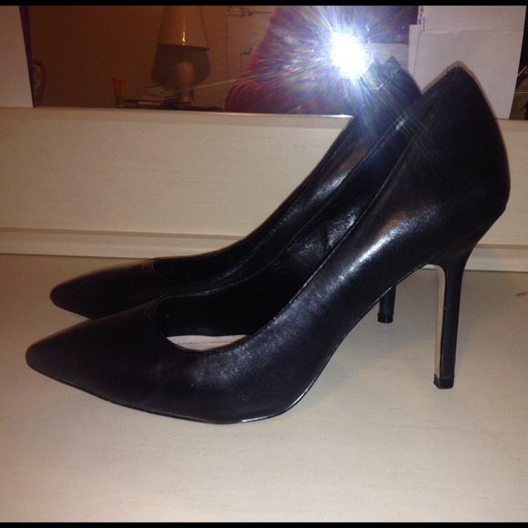 Sold - Picture 2 of 4