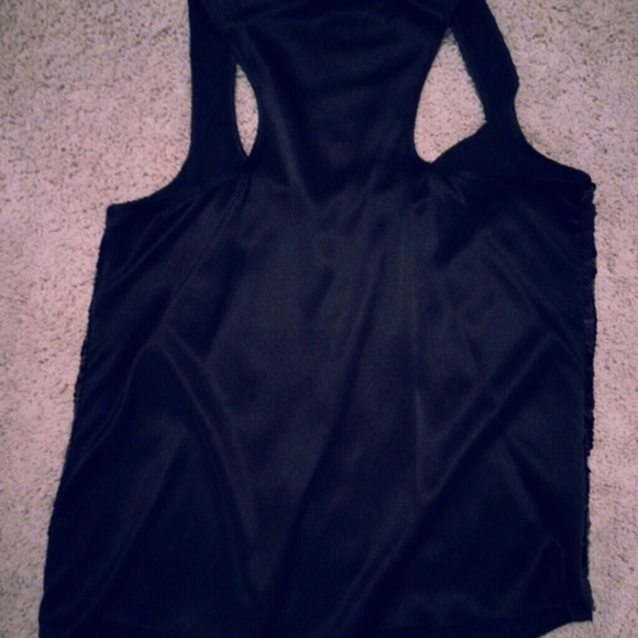 PRICE CUT! Banana Republic Sequin Top - Picture 2 of 3