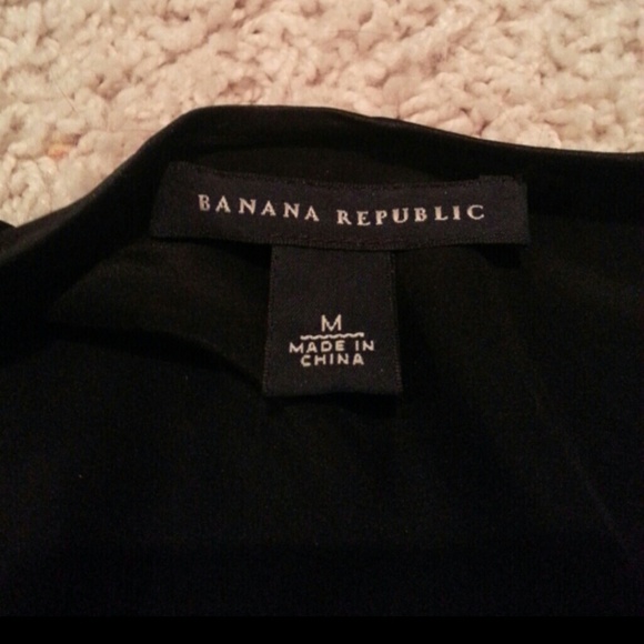 PRICE CUT! Banana Republic Sequin Top - Picture 3 of 3