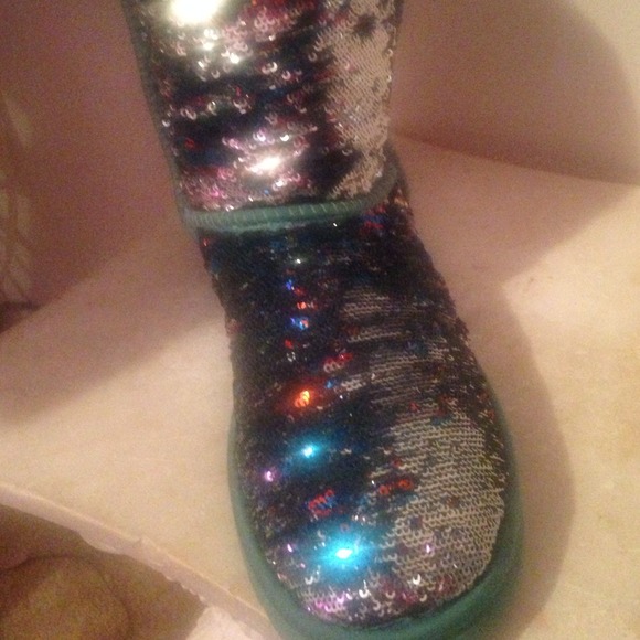 Sequence Uggs *cyber sale*