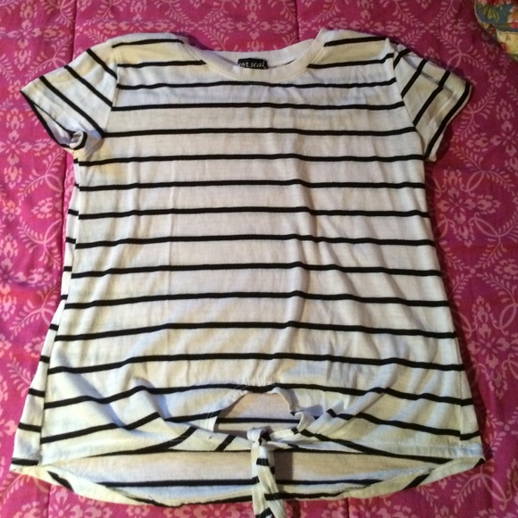 white & black striped tshirt