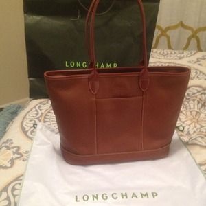 SOLD!!!Longchamp cognac pebbled leather tote
