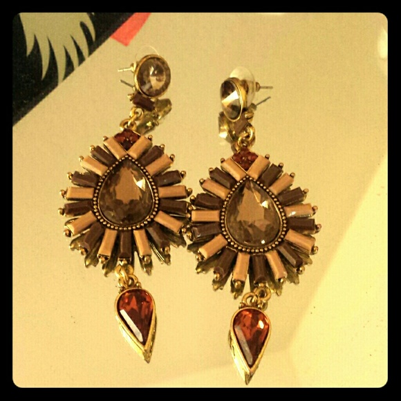 Earings