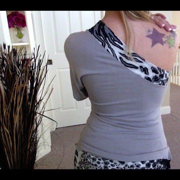 One shoulder shirt! - Picture 2 of 2