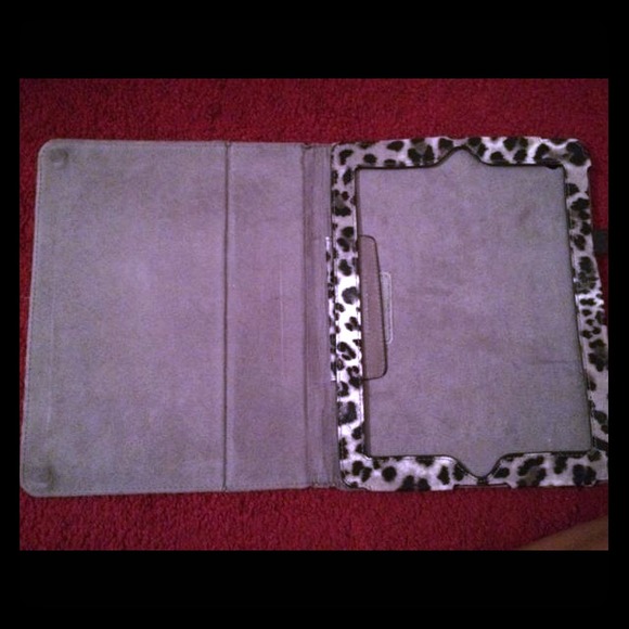 🆕 cheetah print iPad case