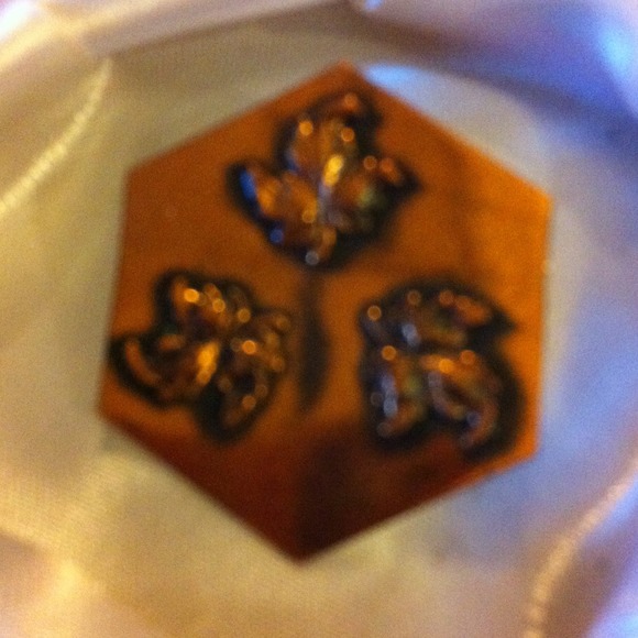 Vintage copper broach