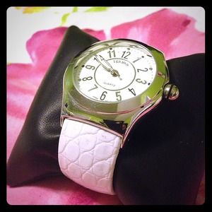 Trendy White Summer watch