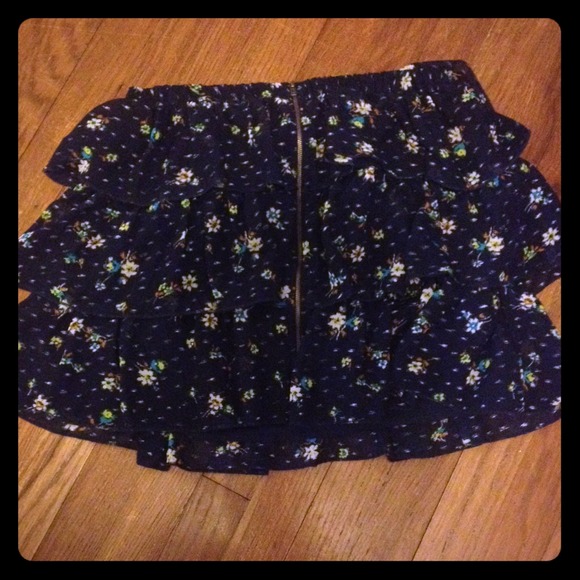 3 tiered zipper skirt