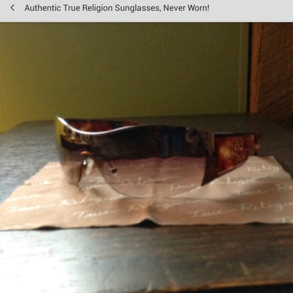 Authentic true religion sunglasses