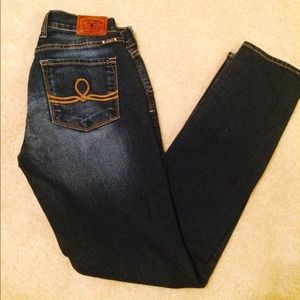 LUCKY BRAND JEANS!