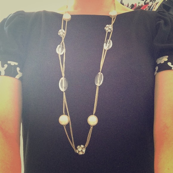 Necklace from Jcrew in excellent condition!