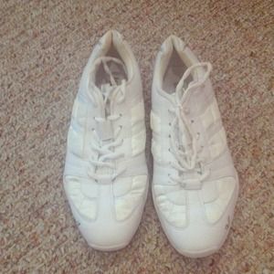 Varsity competition cheer shoes