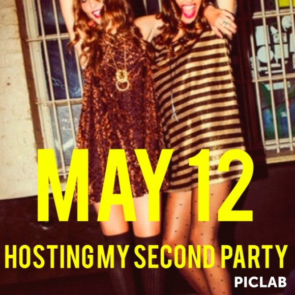 Tory Burch Handbags - Co-hosting my second posh party on May 12!
