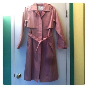 Vintage lilac colored hooded raincoat