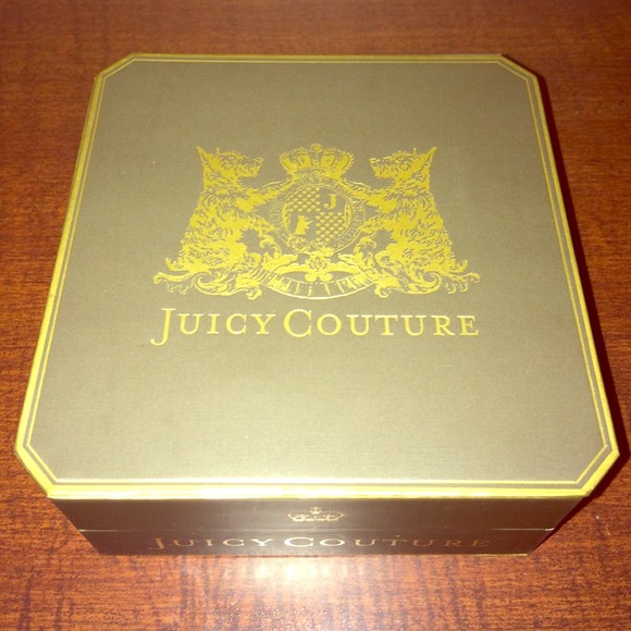 Juicy Couture chain necklace