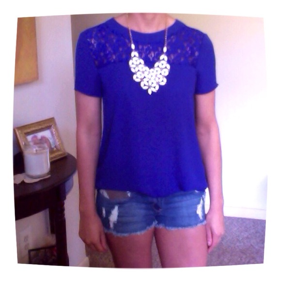 ✌🏼 Lace Pocket Denim Cut Off Shorts ✌🏼️ - Picture 4 of 4