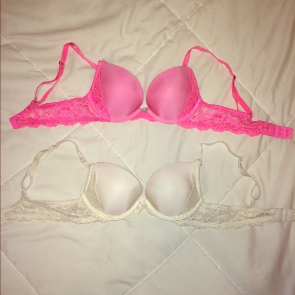 - victorias secret push ups 💕 -