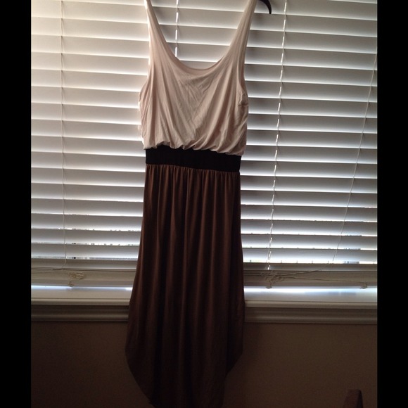 NWT Lola Color Tan Combo Dress size S - Picture 2 of 4