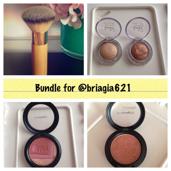 Bundle for @briagia621