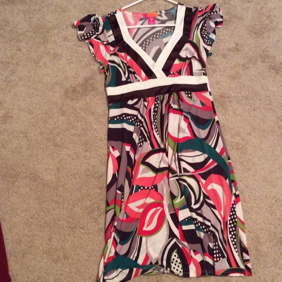 Dress - Picture 1 of 1