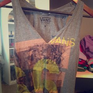 Grey tank top